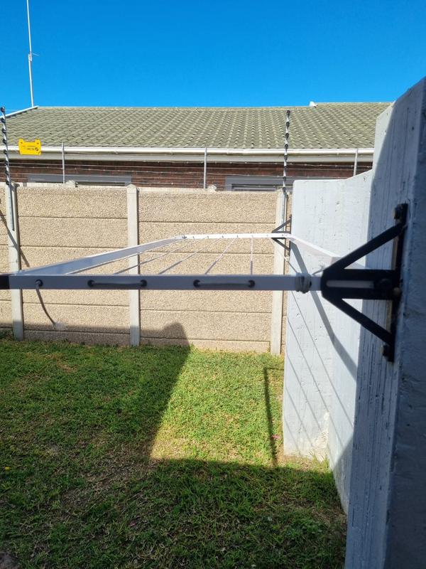 3 Bedroom Property for Sale in Dana Bay Western Cape
